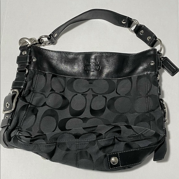 Purse - Picture 1 of 2